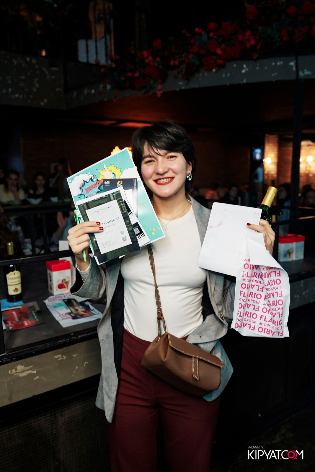 МУЗЫКАЛЬНОЕ ЛОТО В HIT RETRO. КИПЯТКОМ АЛМАТЫ! Фотосъемка мероприятий в Алматы