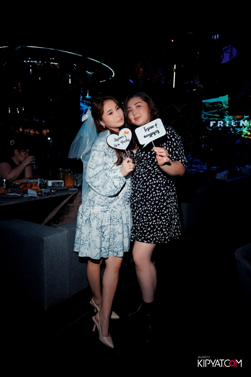 FRIENDS BAR & TERRACE. КИПЯТКОМ АЛМАТЫ!