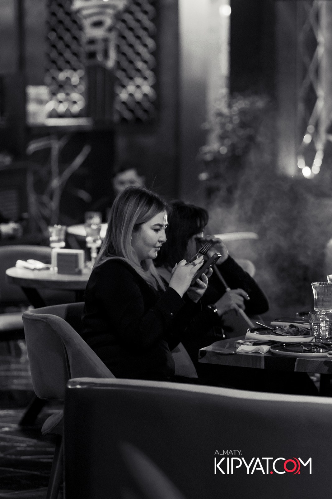 MOOD KARAOKE & TERRACE. КИПЯТКОМ АЛМАТЫ!