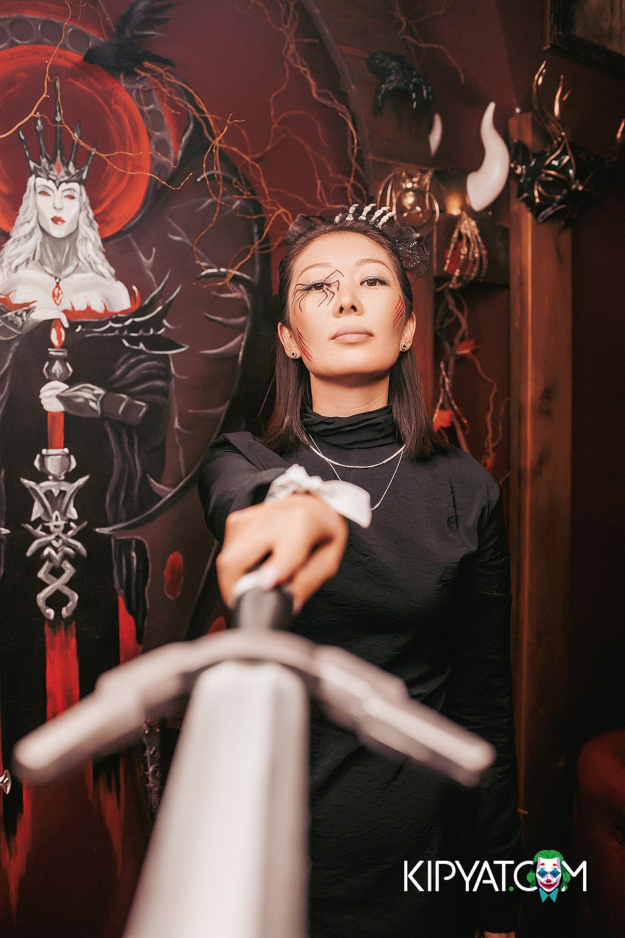 QUEEN OF THE DARKNESS. КИПЯТКОМ АЛМАТЫ!