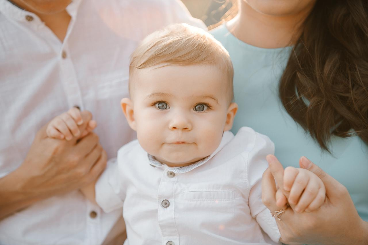 Ира, Равиль и Лёва в ожидании чуда. Фотограф Валерия Голубева (Миронова)