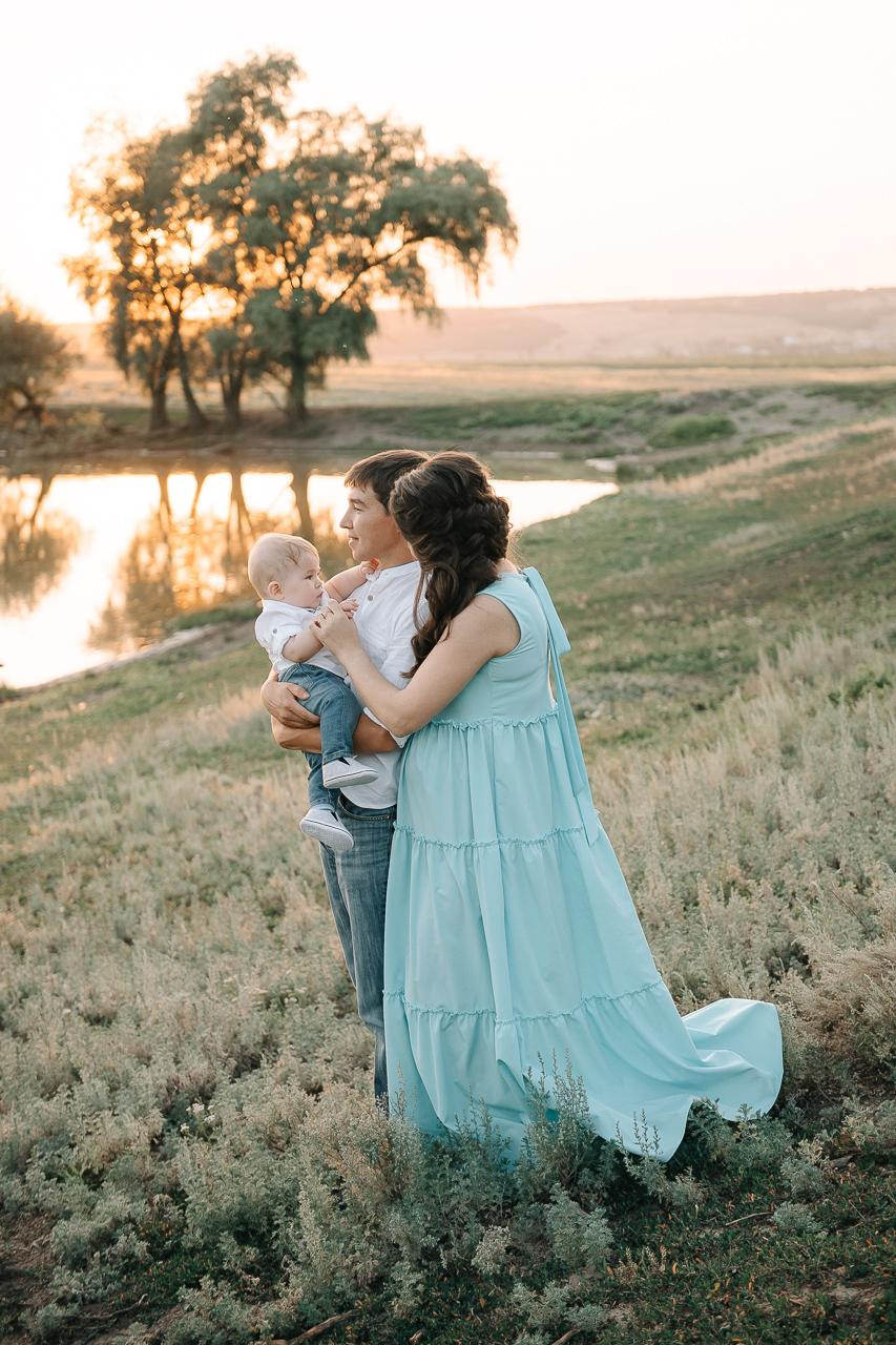 Ира, Равиль и Лёва в ожидании чуда. Фотограф Валерия Голубева (Миронова)