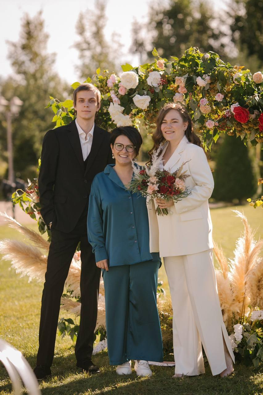 Свадьбы. Людмила Тихонова