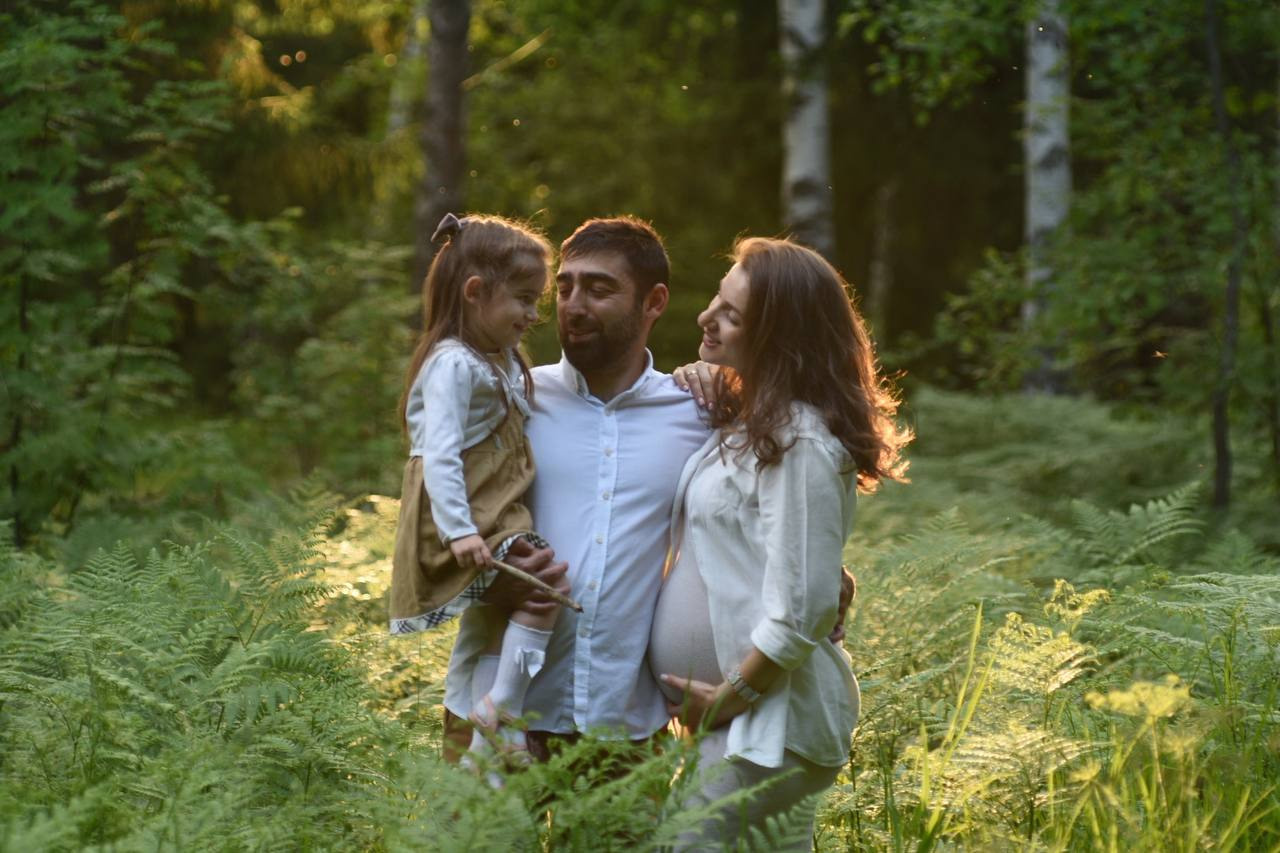Семейная фотосессия на природе. Фотограф Юлия Кондратьева