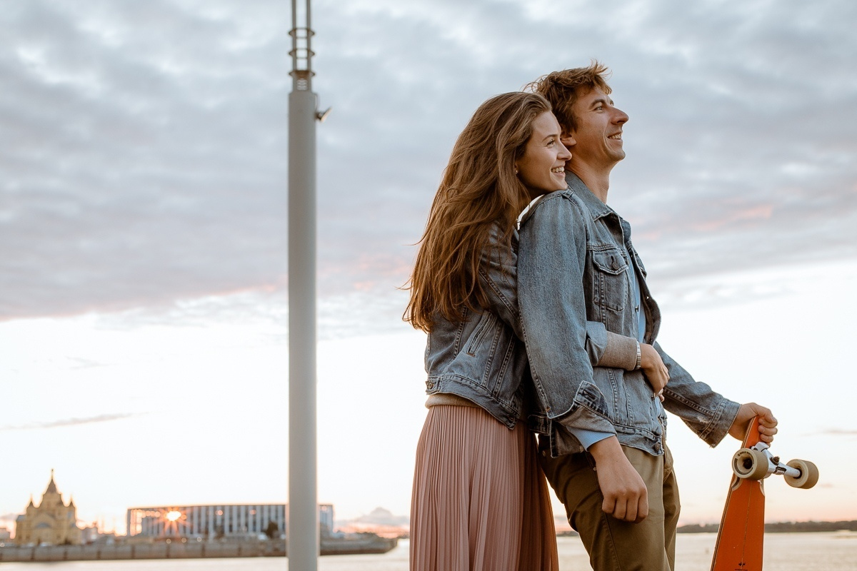 Masha and Sasha. Fotograf u Crnoj Gori-porodično fotografisanje sa djecom, lovestory, nekretnine
