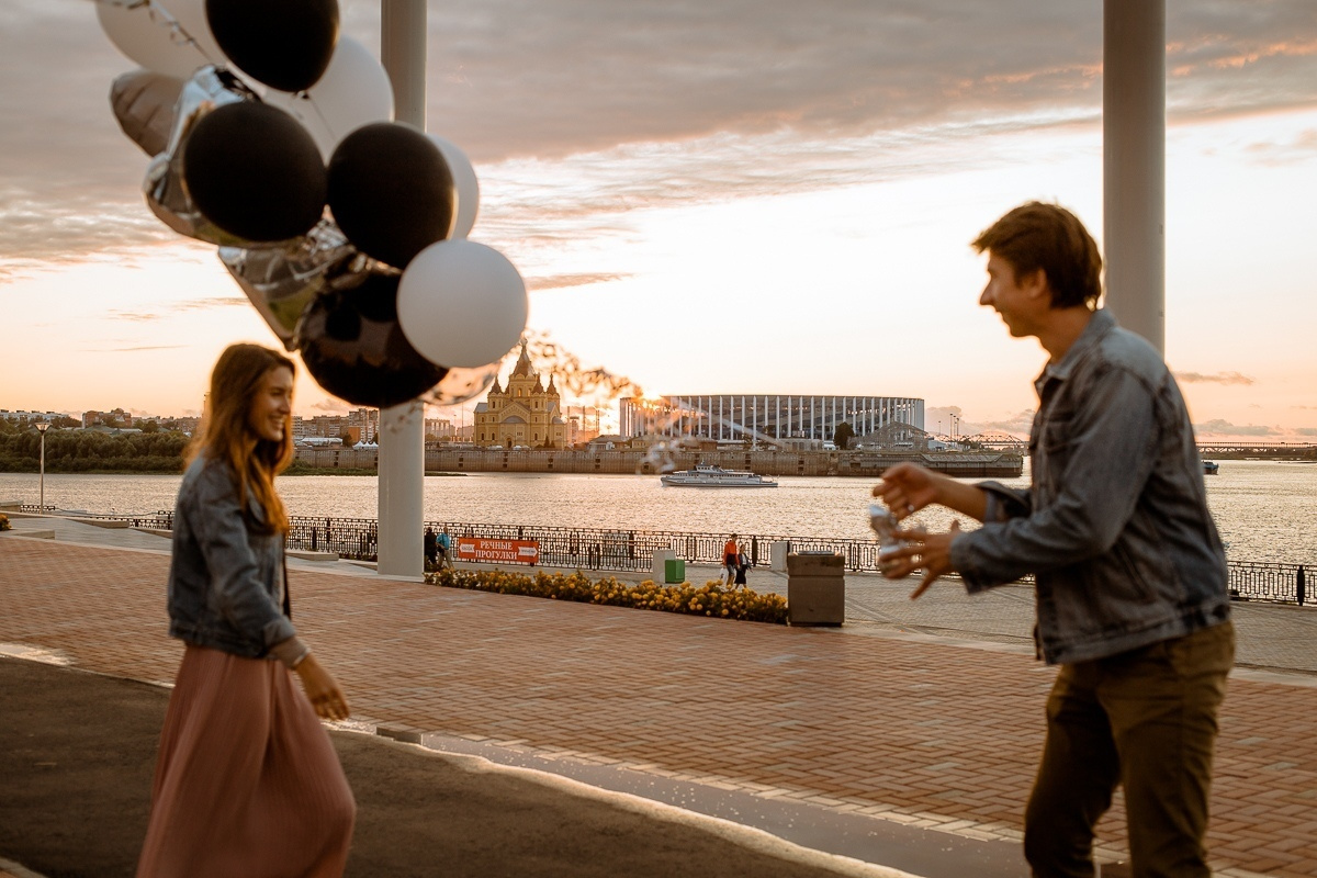 Masha and Sasha. Fotograf u Crnoj Gori-porodično fotografisanje sa djecom, lovestory, nekretnine