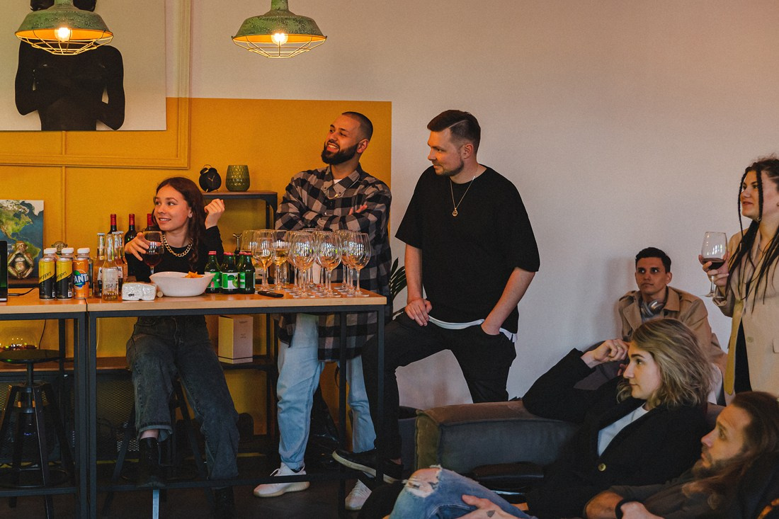 Репортажная и контент съемка. Портретный и Семейный фотограф в Санкт-Петербурге Rocket Alice