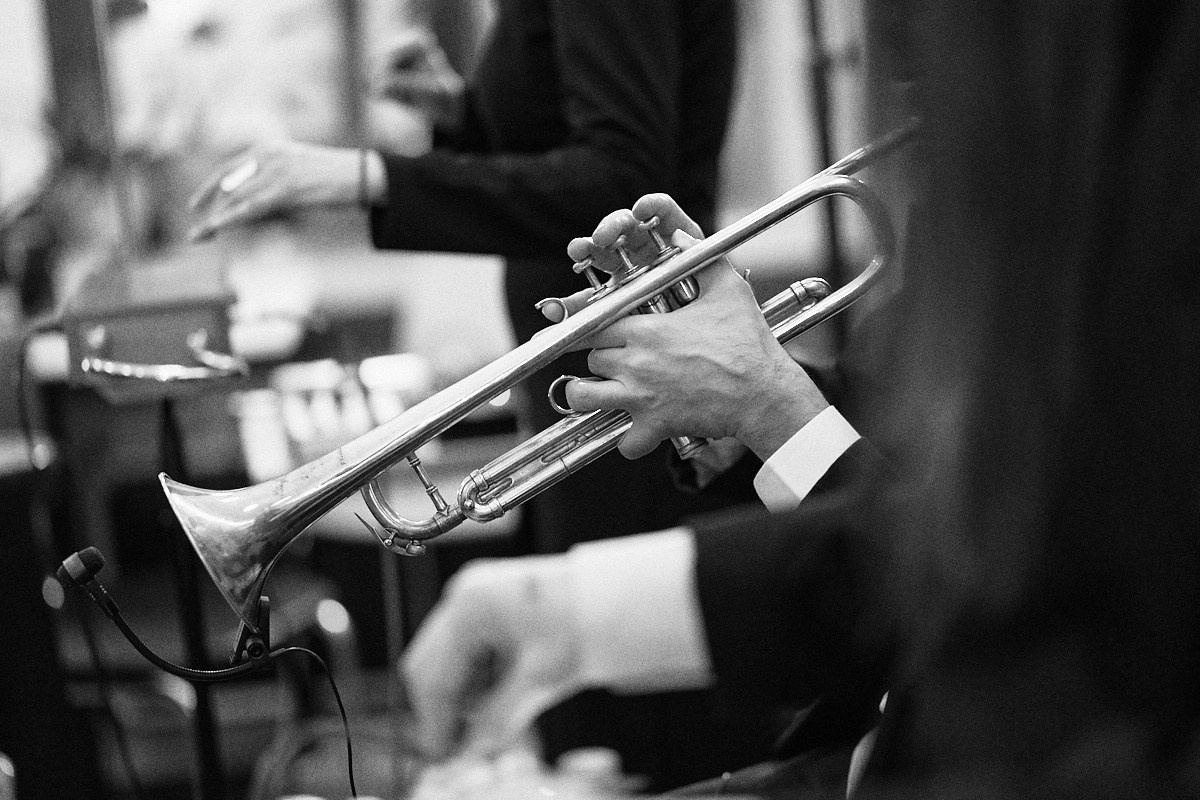 Поющие Камни в MMOMA Cafe. Иван Кобяков