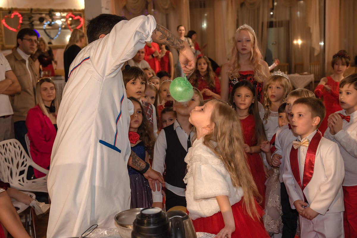 Выпускной в детской школе моделей HAPPYkids 2024. Семейный и коммерческий фотограф в Сочи Александр Бодунов