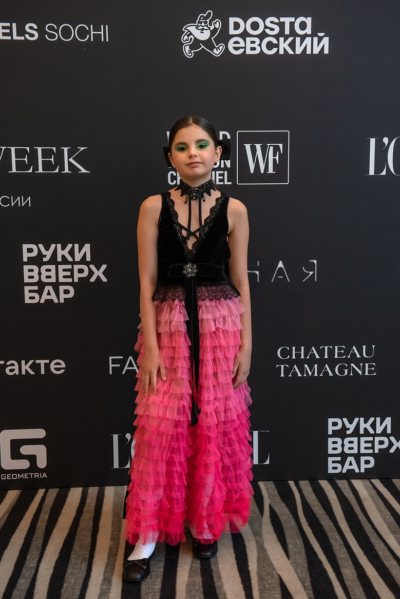SochiFashionWeek2024 дизайнер Кибовская. Семейный и коммерческий фотограф в Сочи Александр Бодунов