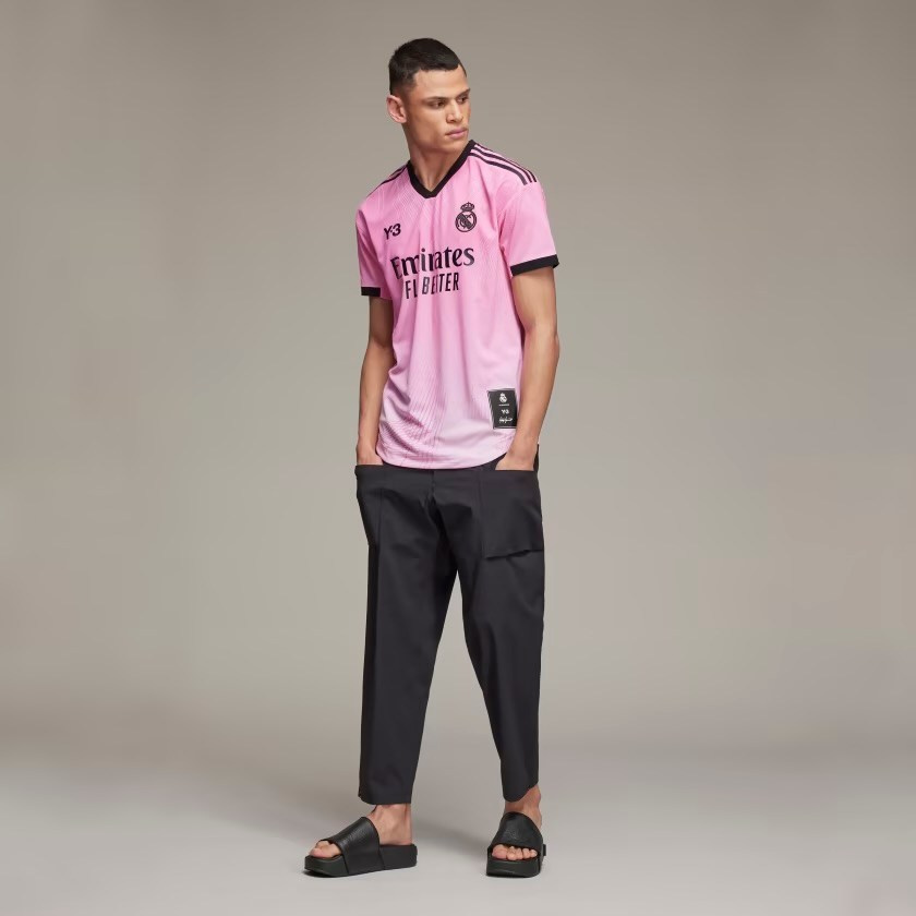 Футболка Real Madrid Y-3 2021-2022 розовая купить. Футбольный магазин — ssw_magazin