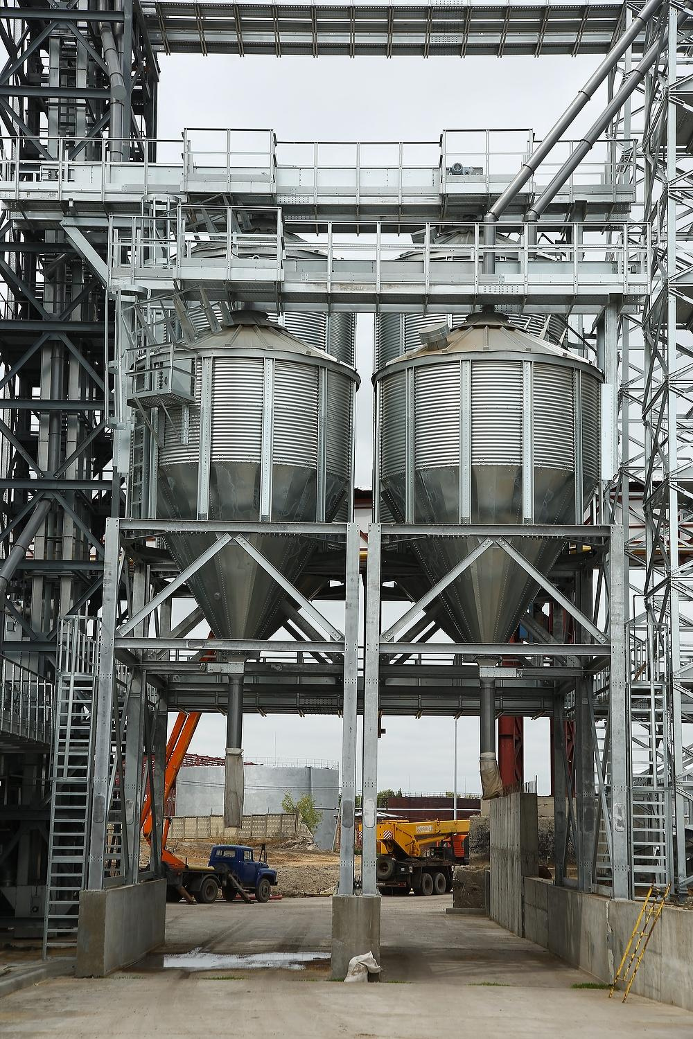 ROMAX изготовление конструкций и оборудования для зернохранилищ. Фотограф, видеограф