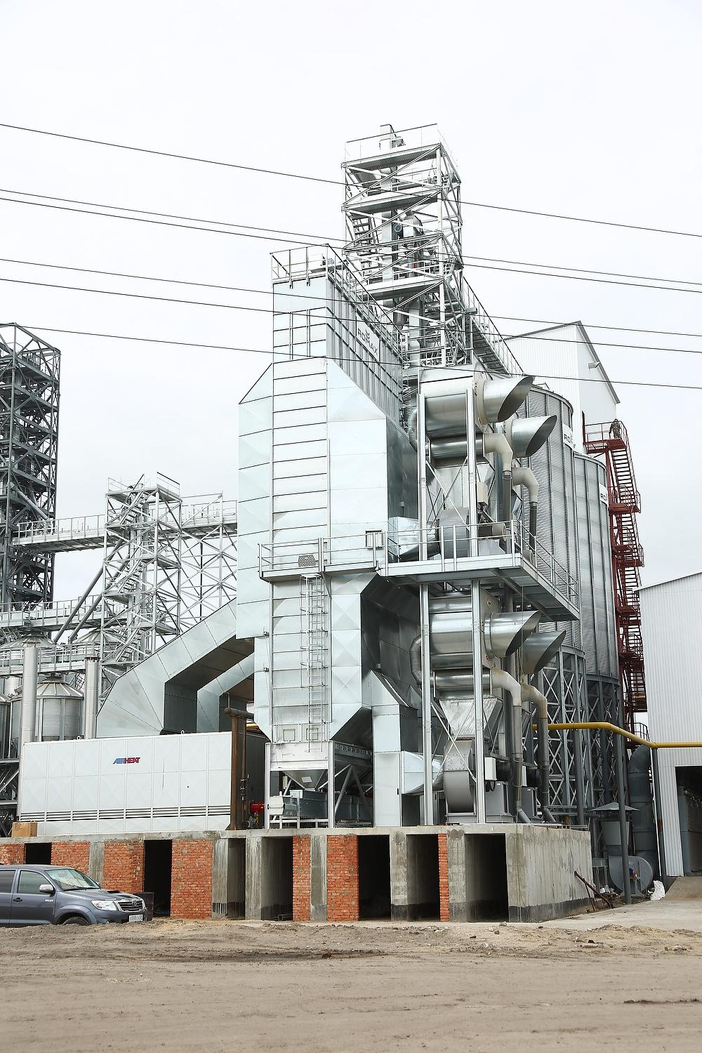 ROMAX изготовление конструкций и оборудования для зернохранилищ. Фотограф, видеограф