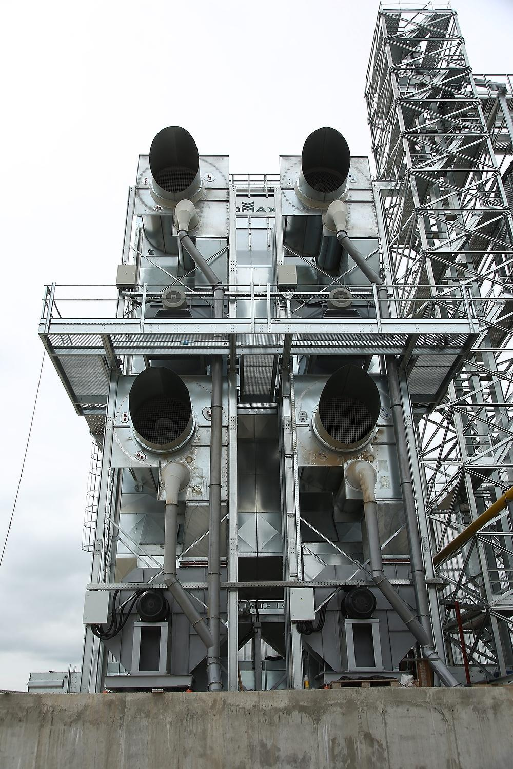 ROMAX изготовление конструкций и оборудования для зернохранилищ. Фотограф, видеограф