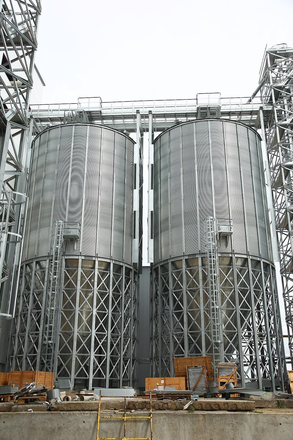 ROMAX изготовление конструкций и оборудования для зернохранилищ. Фотограф, видеограф