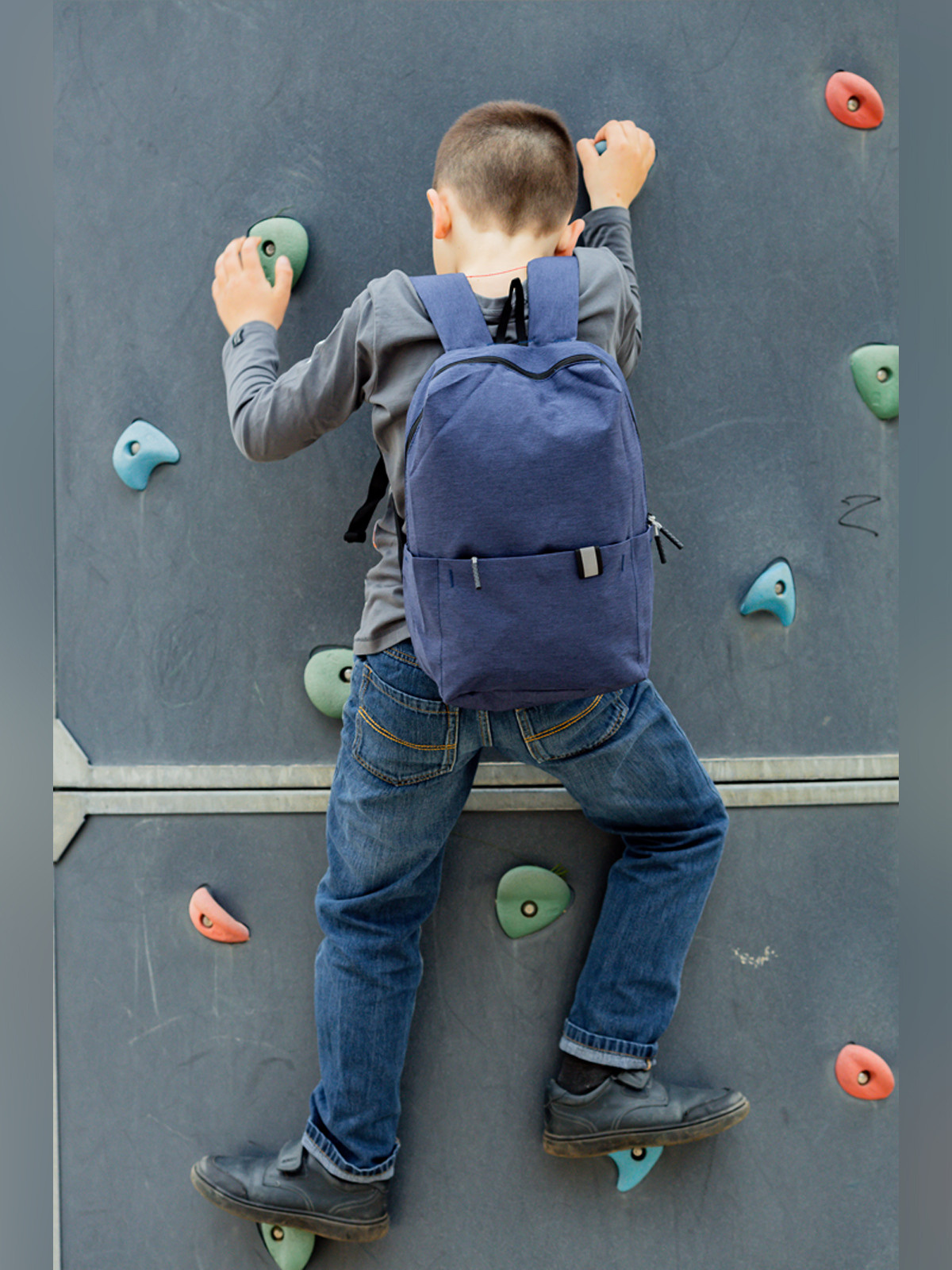 Детские рюкзаки (Wildberries). Фотограф, видеограф