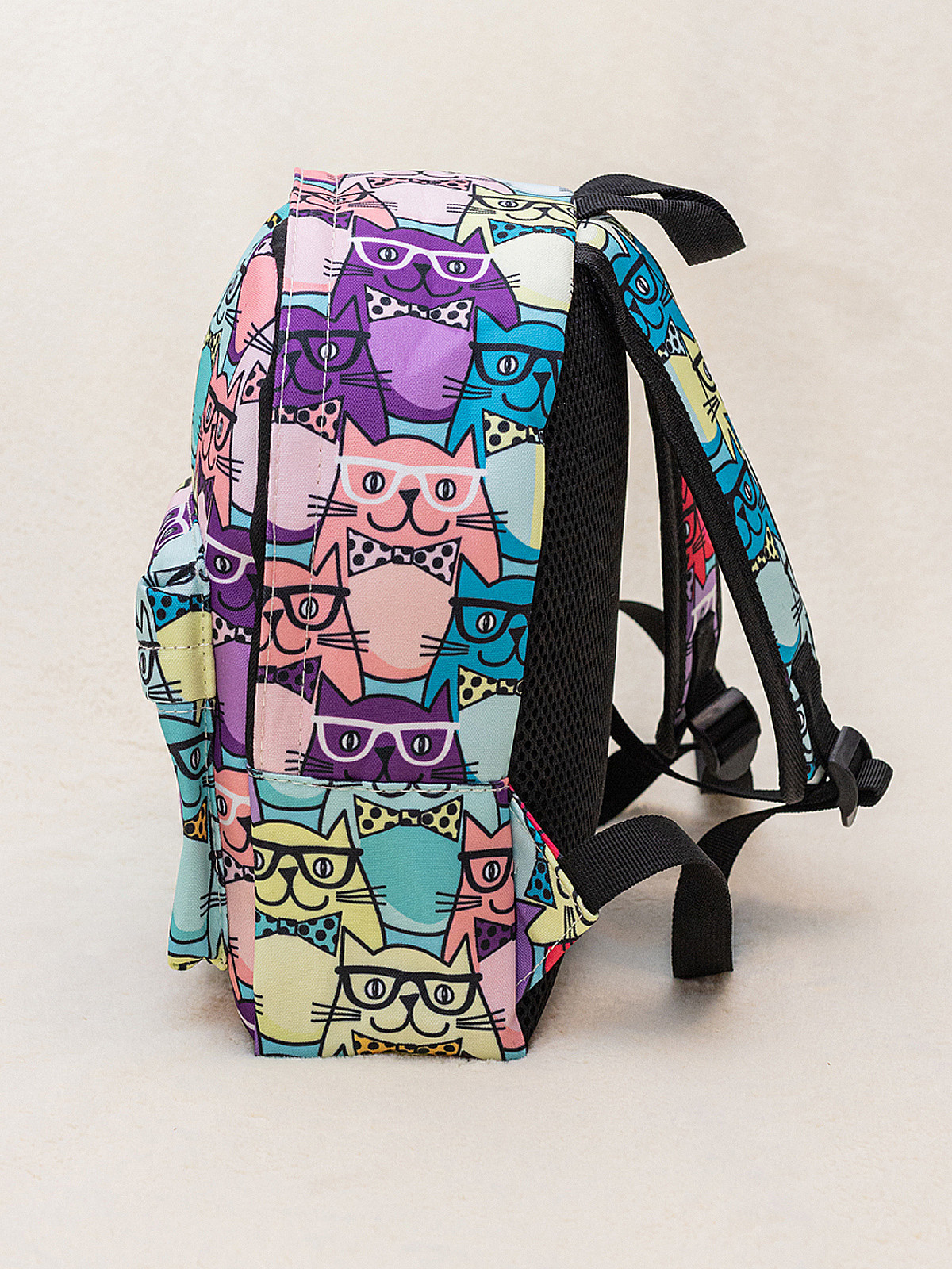 Детские рюкзаки (Wildberries). Фотограф, видеограф