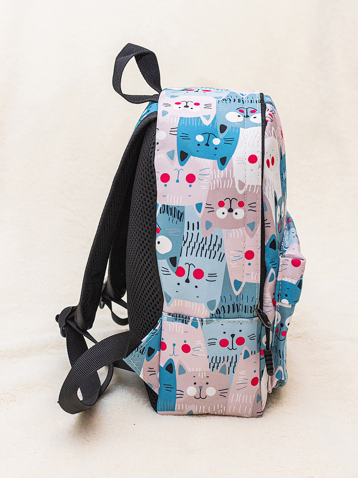 Детские рюкзаки (Wildberries). Фотограф, видеограф