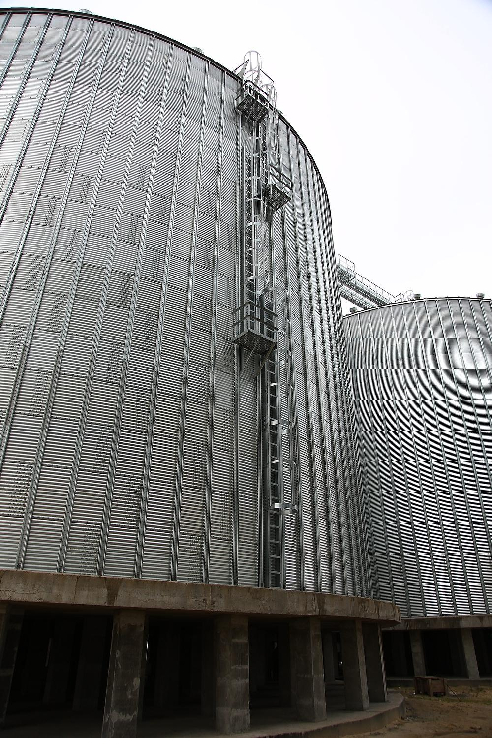 ROMAX изготовление конструкций и оборудования для зернохранилищ. Фотограф, видеограф