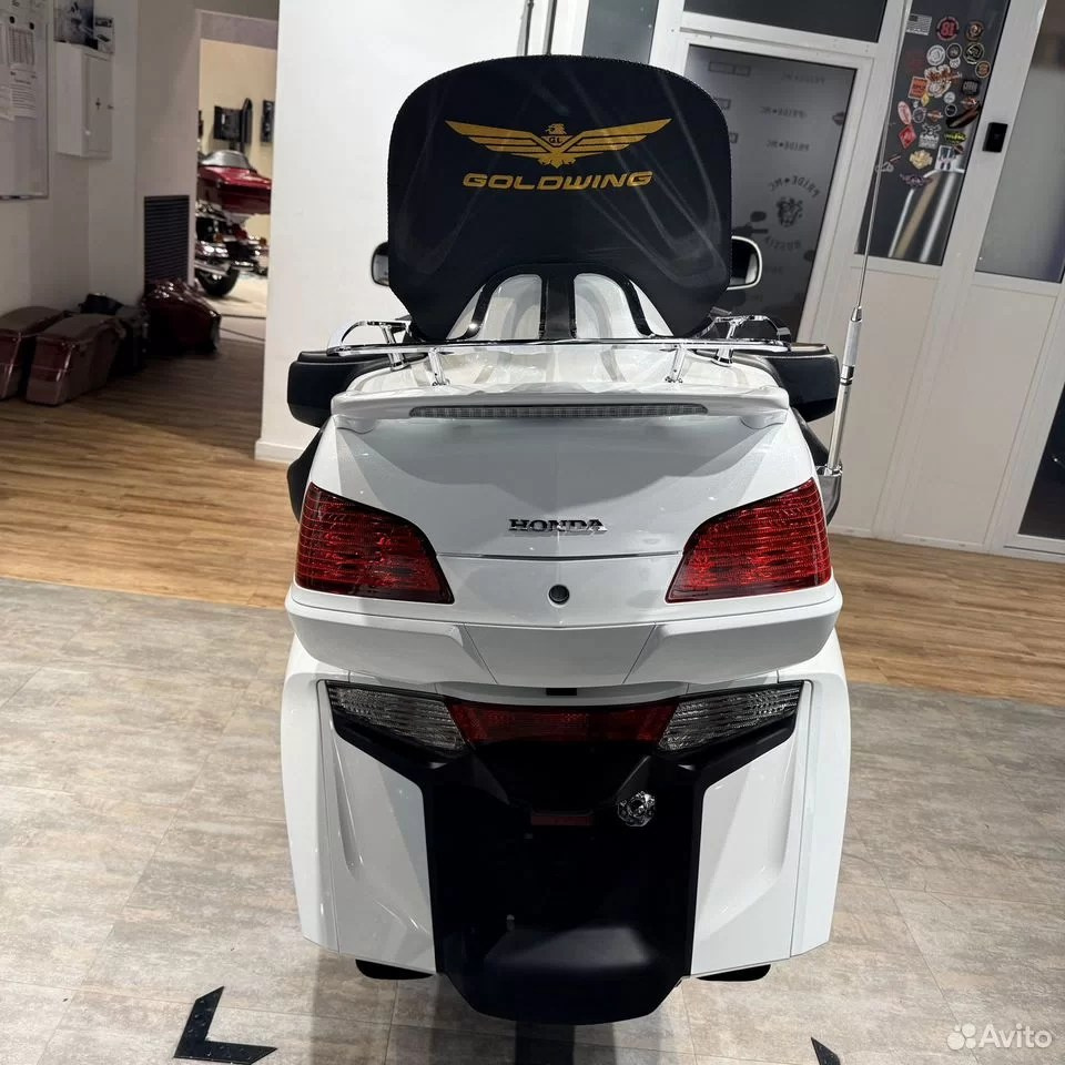 2017 honda Goldwing (White Pearl). Hello Davidson, Москва. Только хорошие мотоциклы…