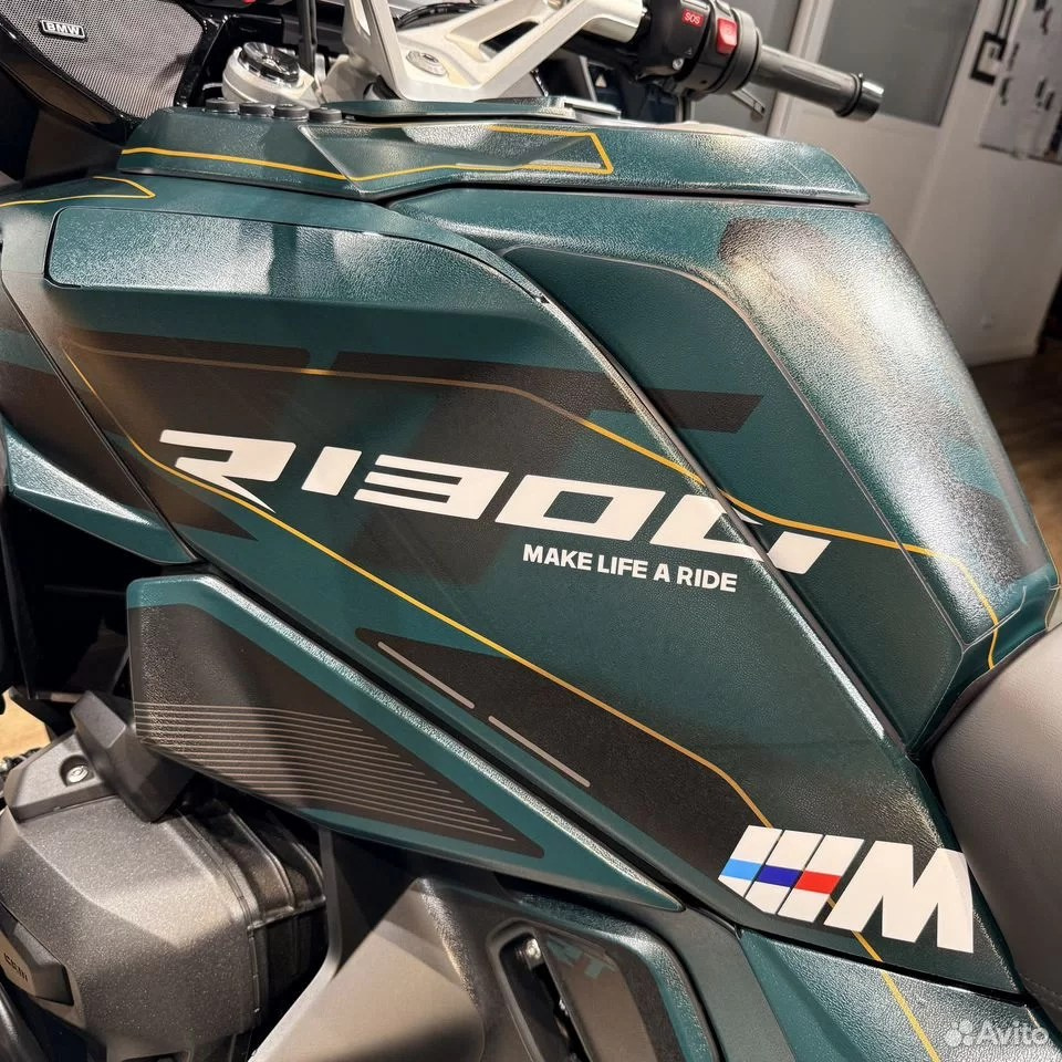 2025 BMW R1200RТ Options 719 Custom. Hello Davidson, Москва. Только хорошие мотоциклы…