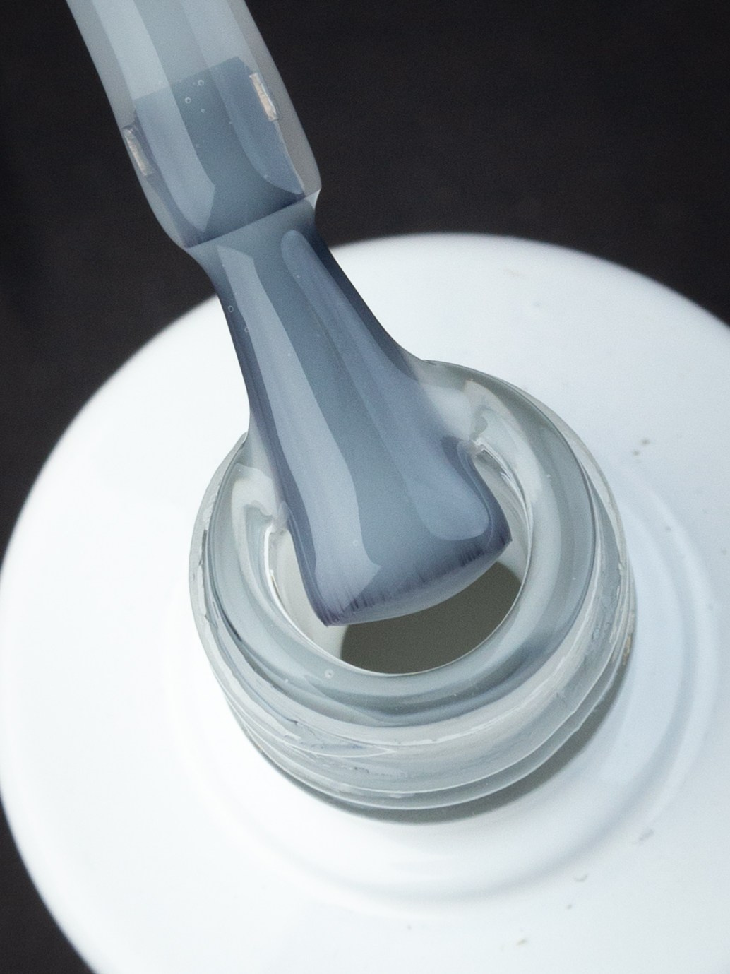 Kira на чёрном. Александр Стряпунин — предметный фотограф в Улан-Удэ