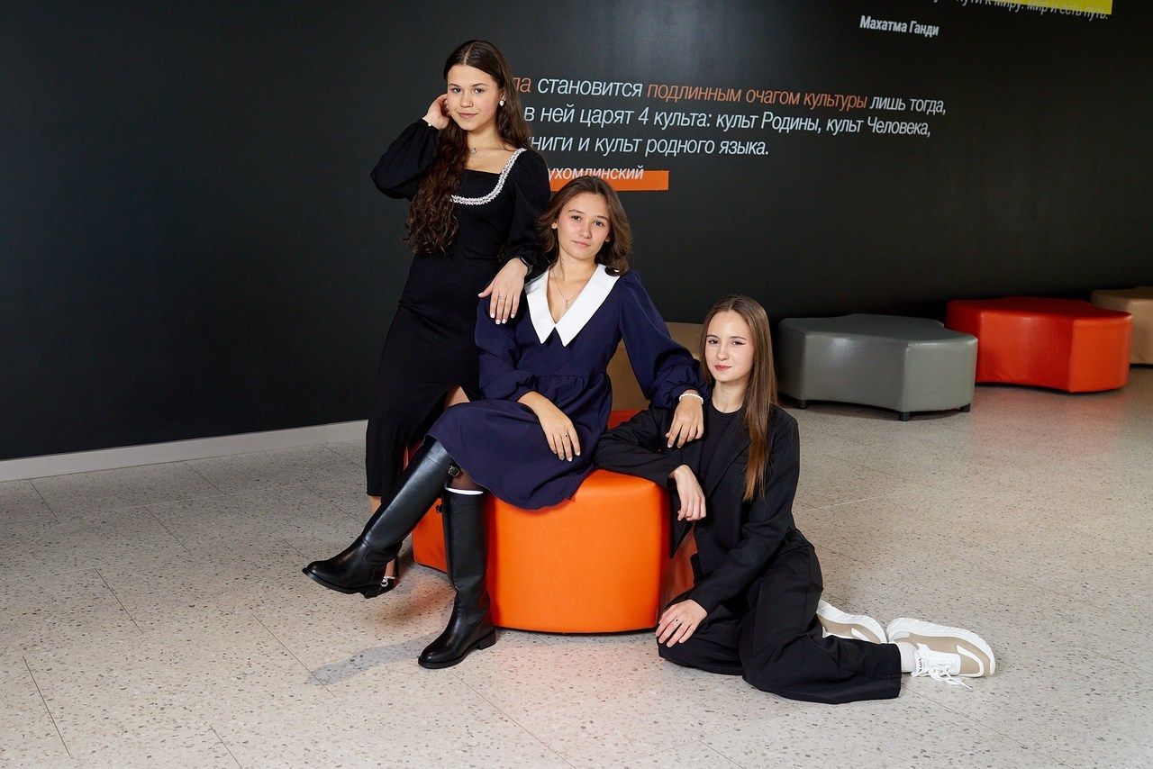 Отзывы о работе фотографа для школы и детского сада в Новосибирске. Выпускной альбом Новосибирск