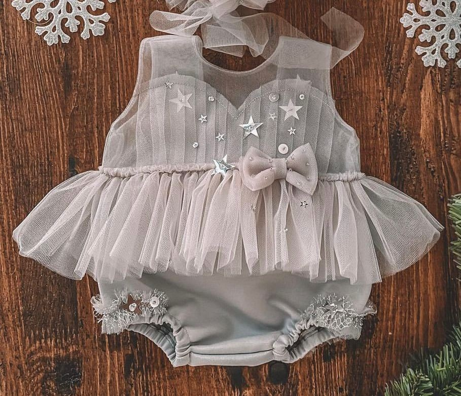 Для девочек 2-5 мес. Фотограф новорожденных в Москве Воробьева Юлия