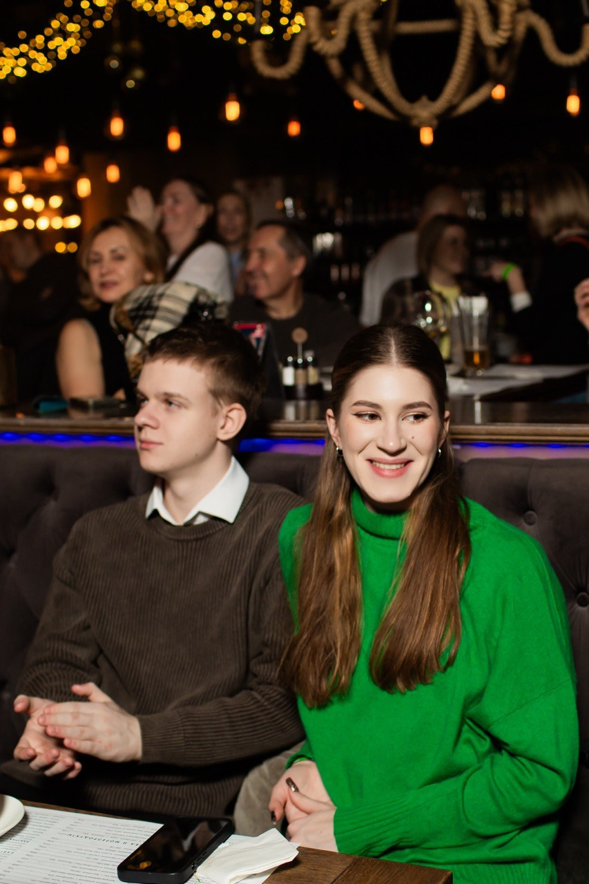 LЮSTRA bar 10.12.2025. Московская кавер-группа BankBand