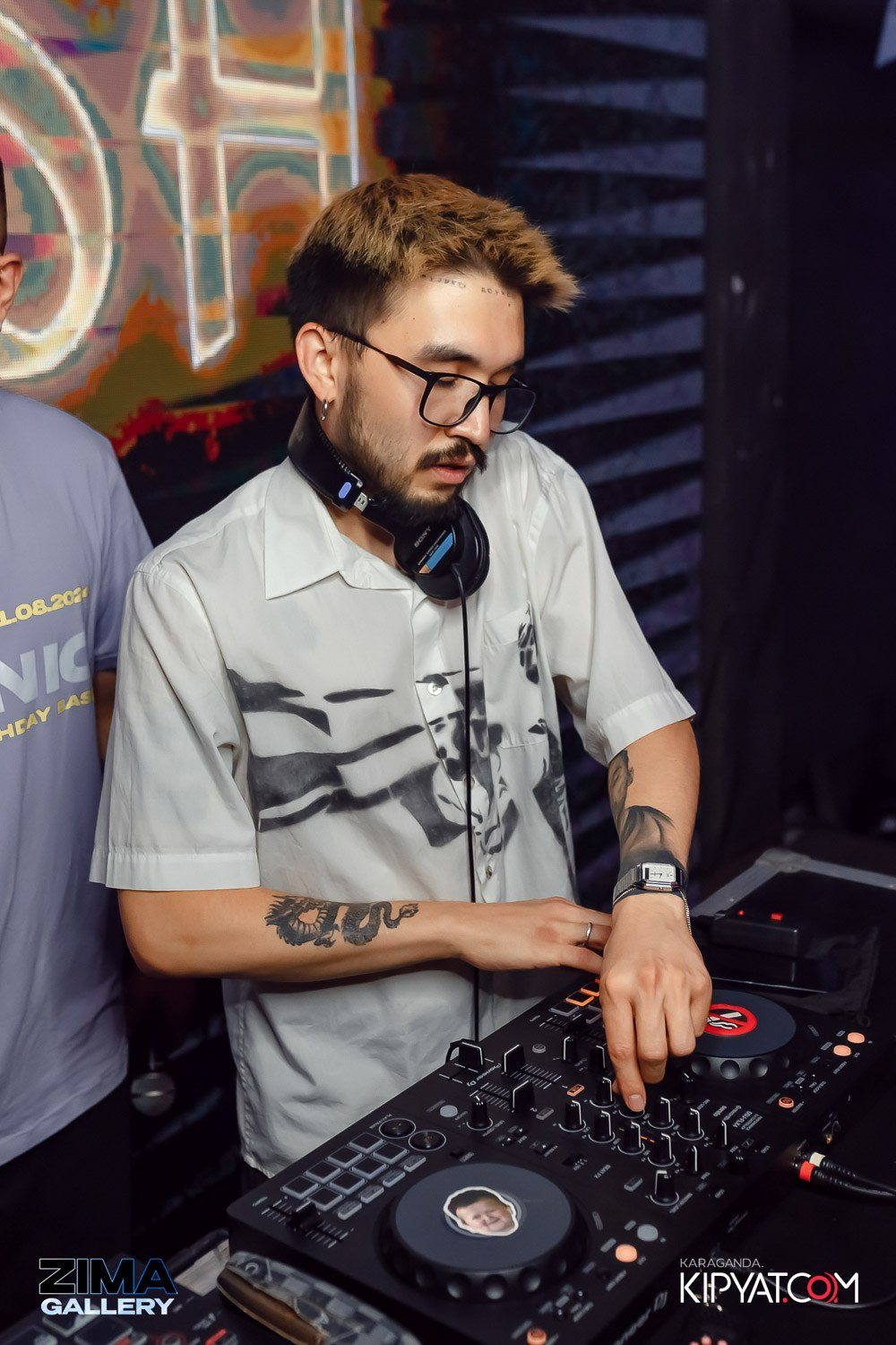 ZIMA. Галерея баров. Кипятком Караганда