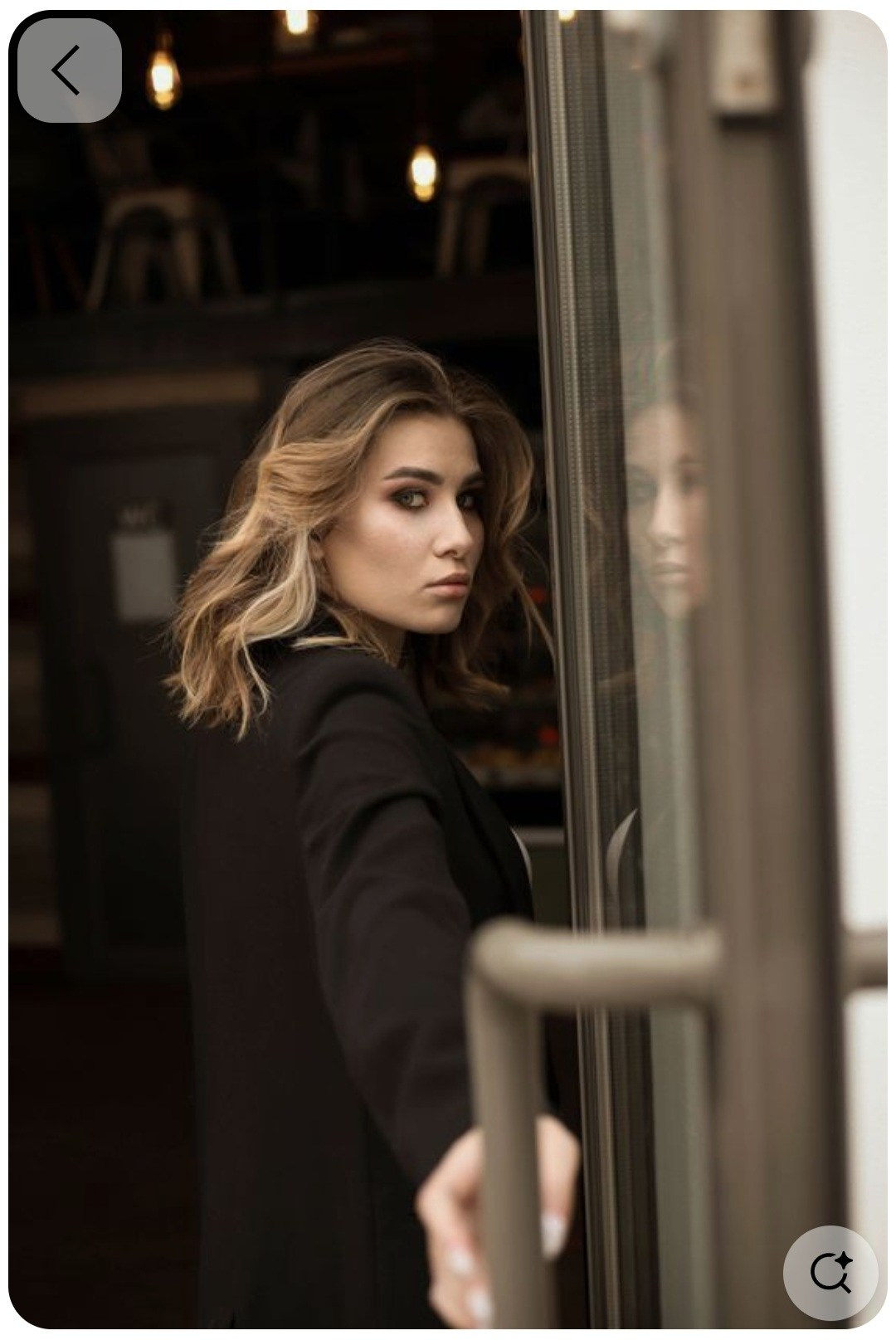 Деловой контент в городской среде. Фотограф в Екатеринбурге Переверзева Анна