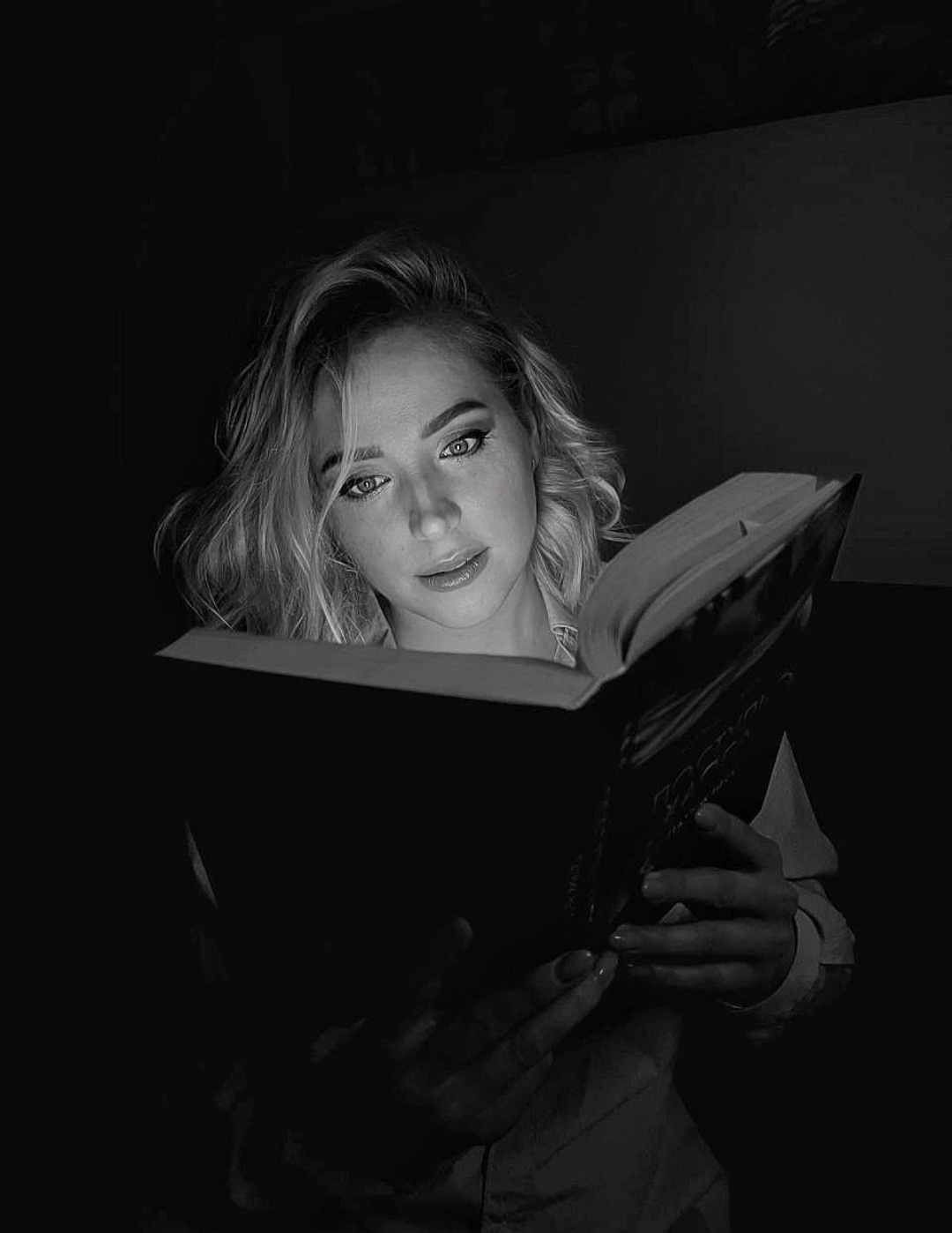 WB. Креативный фотограф в Екатеринбурге Юлия Николотова