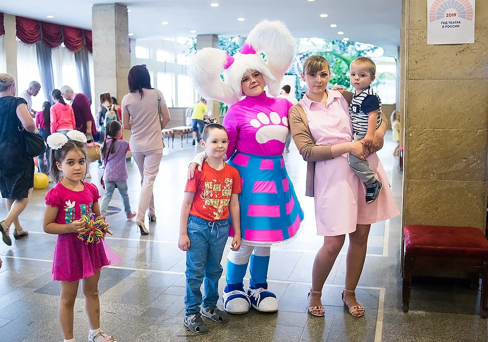 Благотворительный показ ТЮЗ. Детский и семейный фотограф, фотограф мероприятий Нижний Новгород