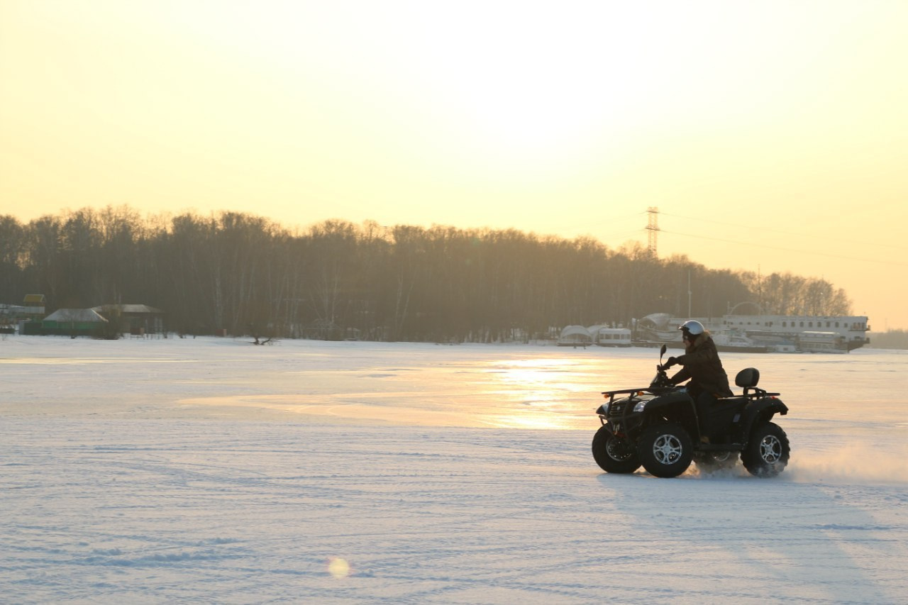 Квадроциклы и снегоходы | 21.02.2016. Галерея Фантим