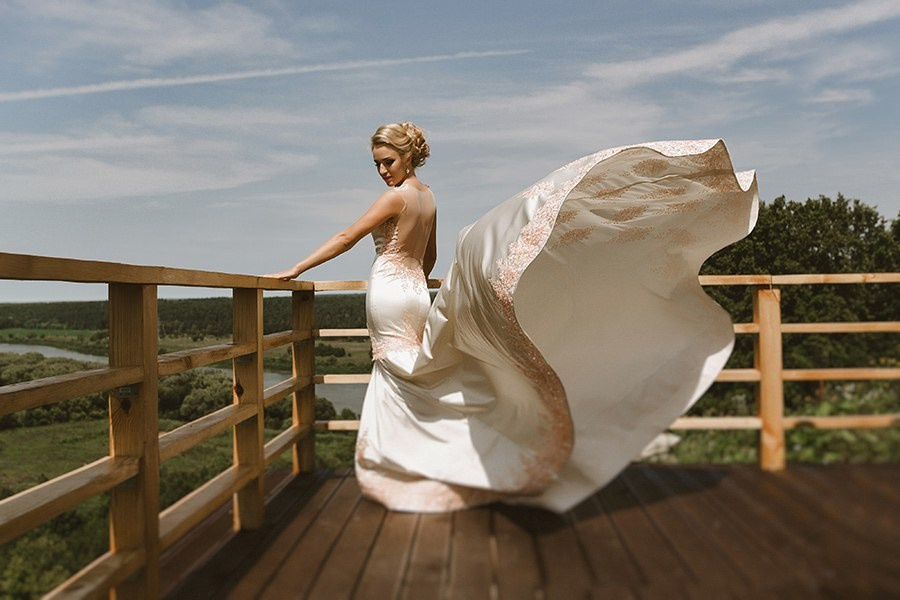 Примеры свадебных платьев. Модельер Евгений Бременев