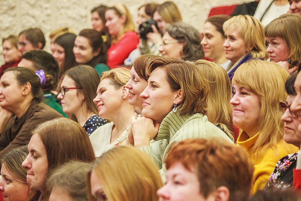 Стендап Ольги Савельевой «Всё обязательно наладится». Детский и семейный фотограф, фотограф мероприятий Нижний Новгород