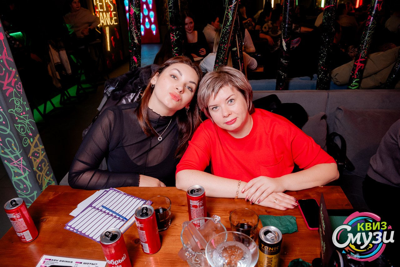 КВИЗ СмузиКвиз в баре Roof. Фотограф в Волгограде и Волжском Александр Горбань