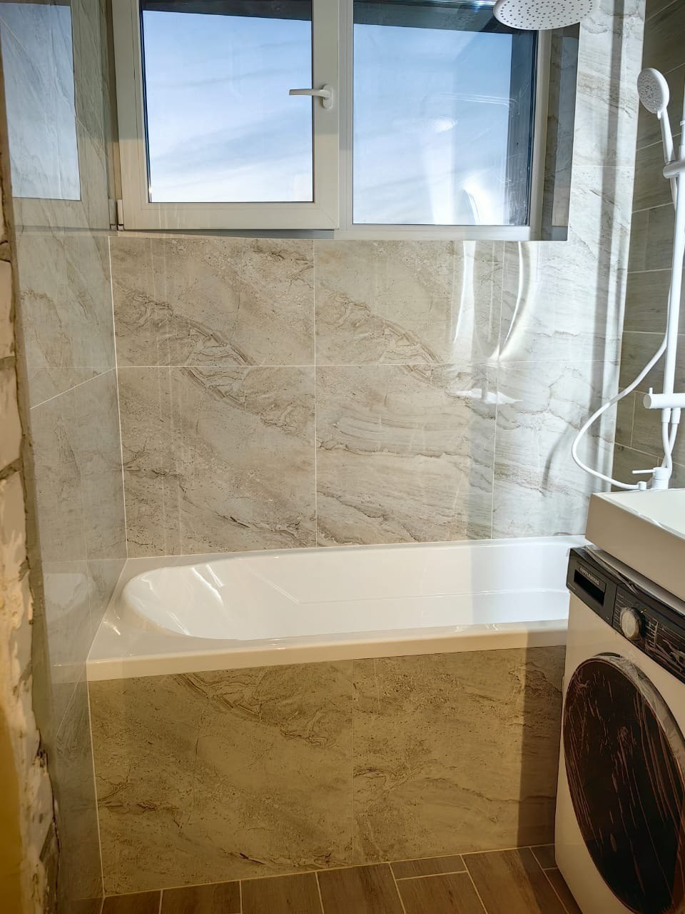 Ванная комната (с. Осиново ул. Спортивная д. 8). Ремонт санузла, туалета, ванной под ключ в Казани. Укладка плитки