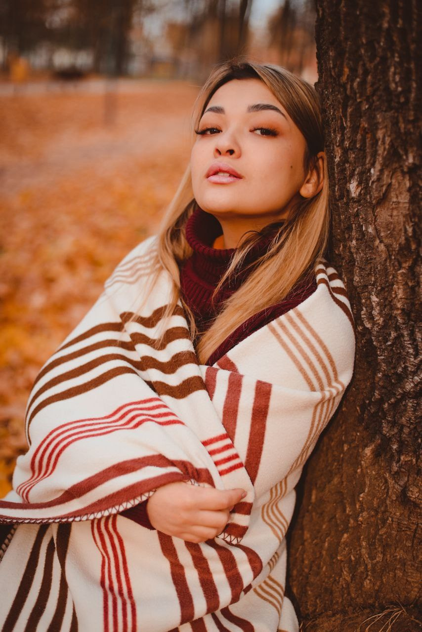 Фотосессия Карины осенью. Выпускные альбомы в Серпухове