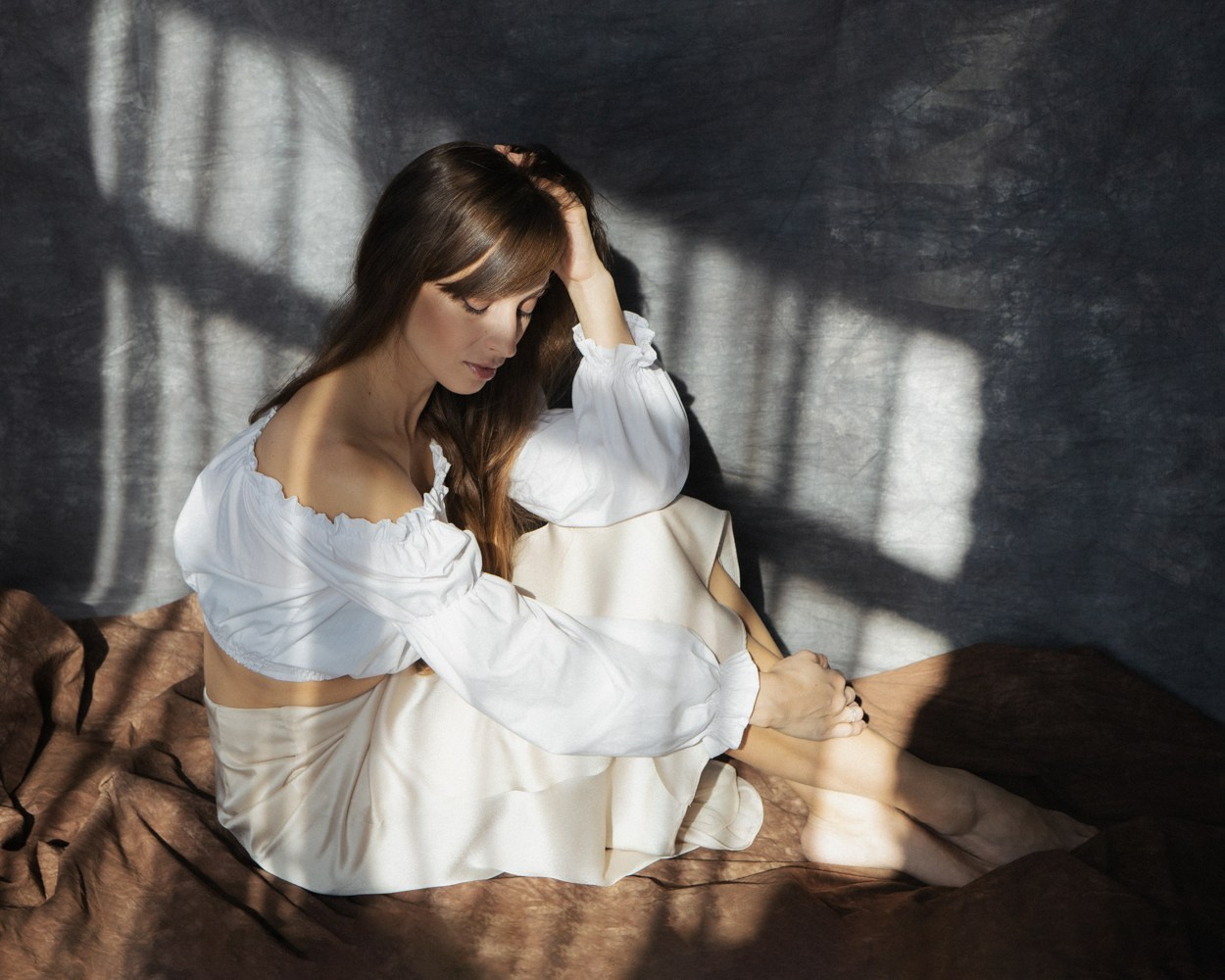 Творческий женский портрет. Фотосъёмка в студии. Арт-фотограф. Фотосъемка, авторские принты для интерьера