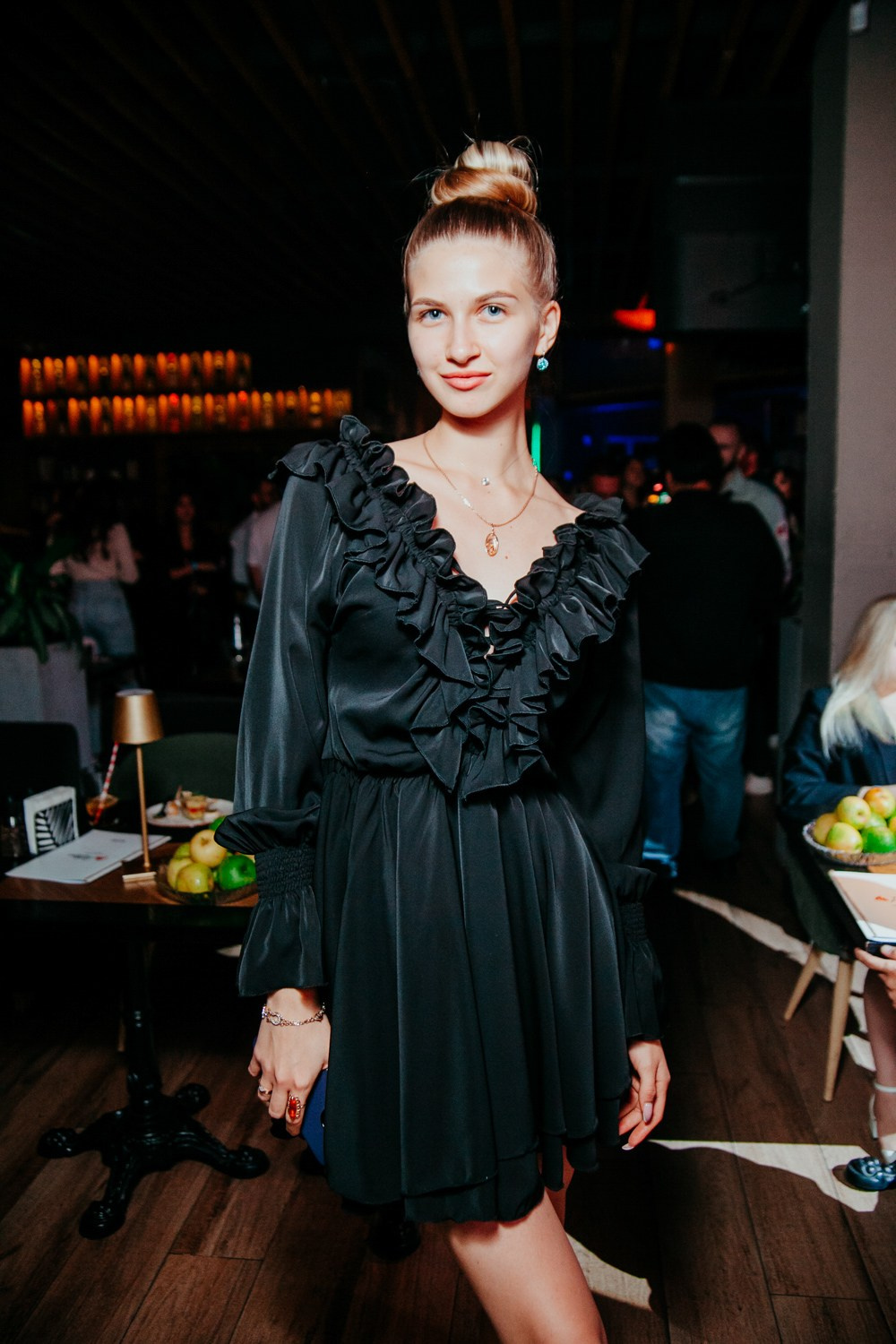 Презентация «Iphone 15». Свадебный и детский фотограф в Волгограде Слава Белов