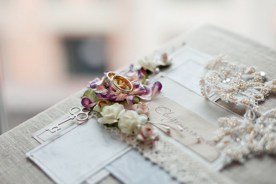 Свадебная прогулка по Санкт-Петербургу. Фотограф крещение венчание в Петербурге! Помогает подобрать храм и посоветовал душевного батюшку в СПб