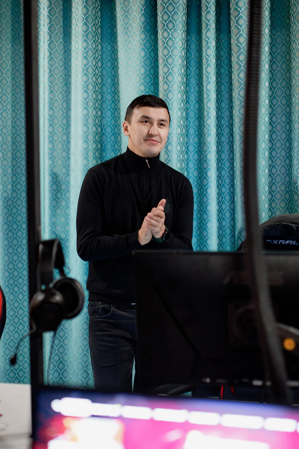 ABYROI cyber lounge. КИПЯТКОМ КОКШЕТАУ