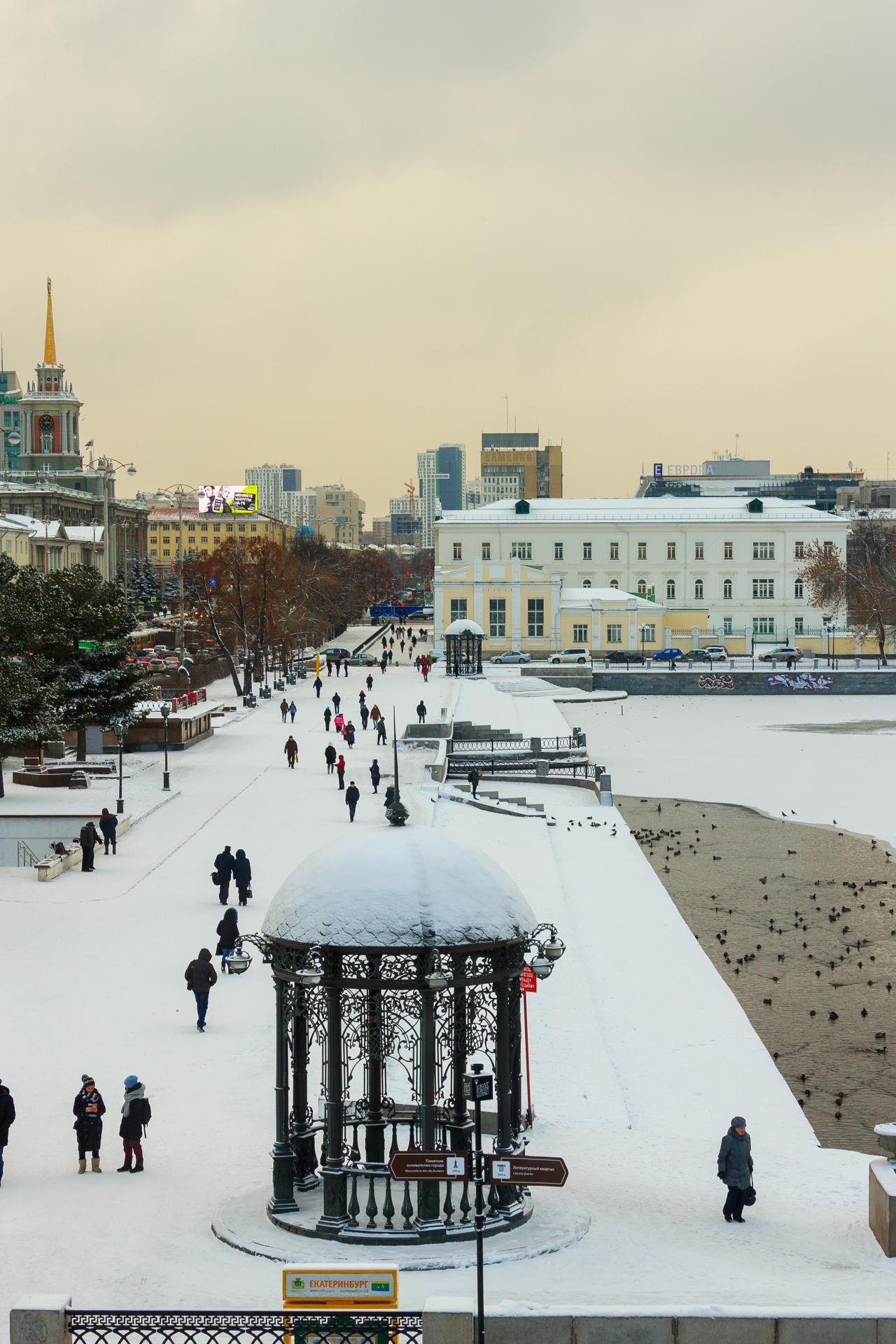 ГОРОД. Репортажный фотограф Антон Буценко
