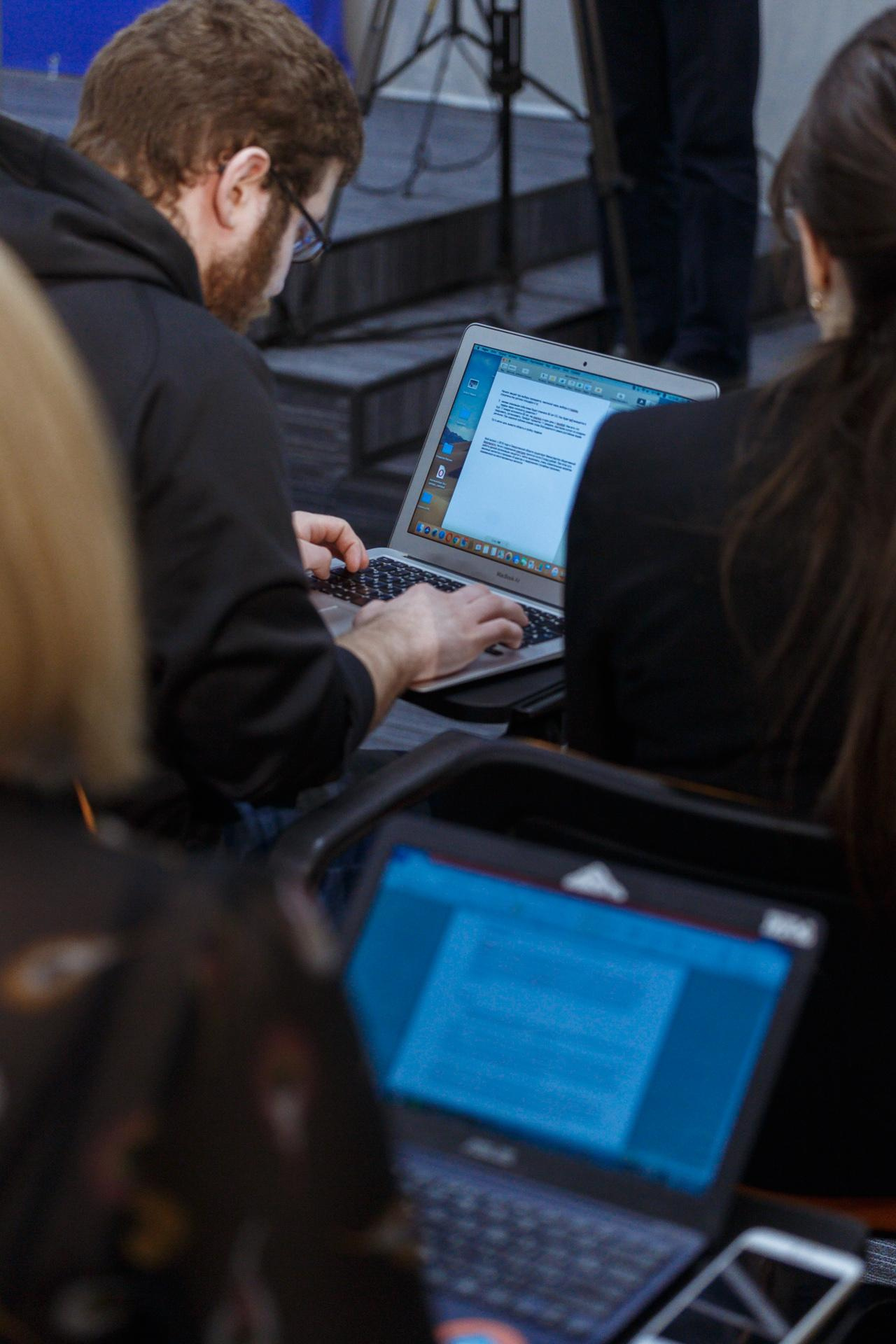 Евгений Куйвашев. Репортажный фотограф Антон Буценко
