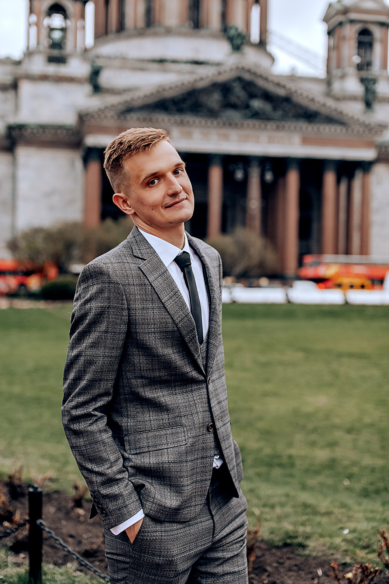 Андрей и Дарья (Первый Дворец и Исаакиевский собор). Главная