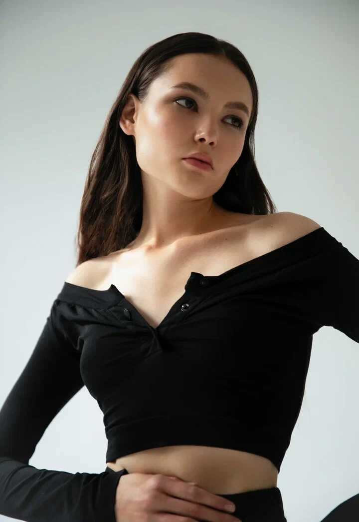 Диана Экскл. Фото и видео продакшн в Москве — съемка для брендов и маркетплейсов