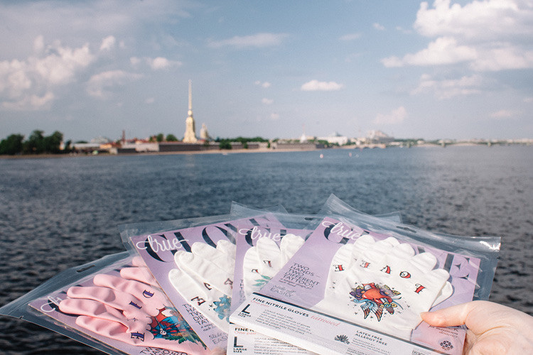 Контент для магазина японских хозяйственных перчаток с тату принтами TRUEGLOVE. Семейный и свадебный фотограф в Майкопе Михаил Мартиросян