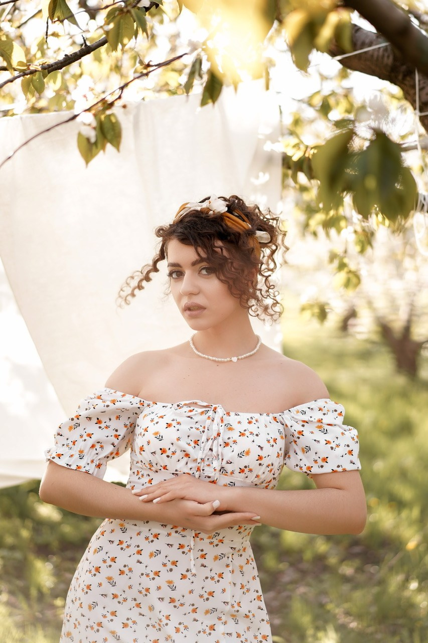 Девушка с лимонами. Свадебный фотограф в Ростове-на-Дону. Таинство Крещения и Венчания, семейные фотосессии. Алёна Чёботова