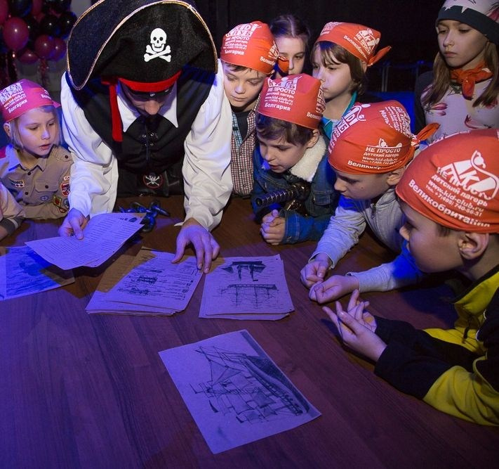 Аниматор и детские шоу. Izmailov loft